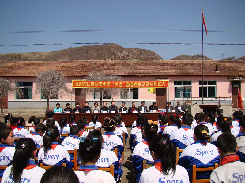 1稿配图2_副本.jpg 1稿配图2_副本.jpg